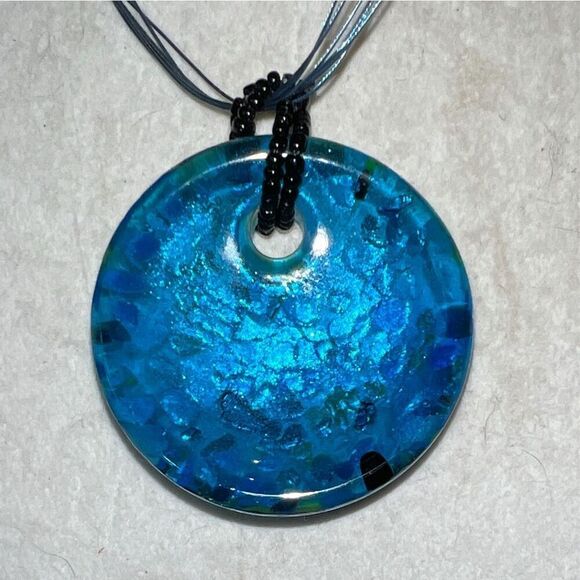 Multi-strand Wire Necklace with Sizable Glass Pendant - Picture 5 of 7